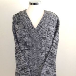 V-NECK Sweater Size Large